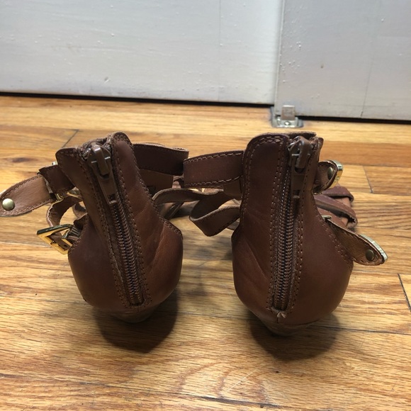 Brown sandals - Picture 3 of 5